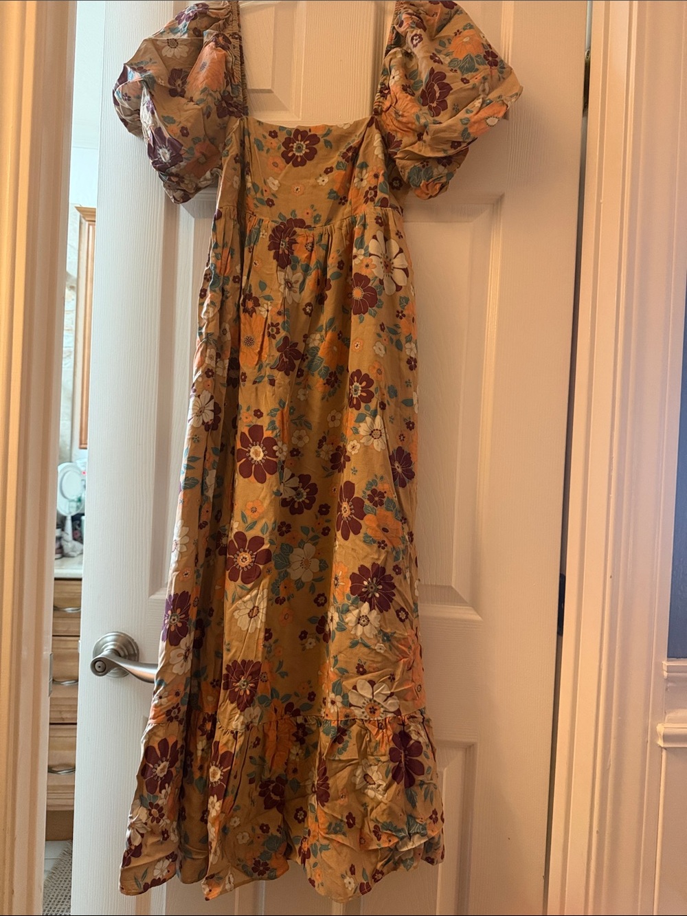 Storia Mustard Floral Puff-Sleeve Maxi Dress